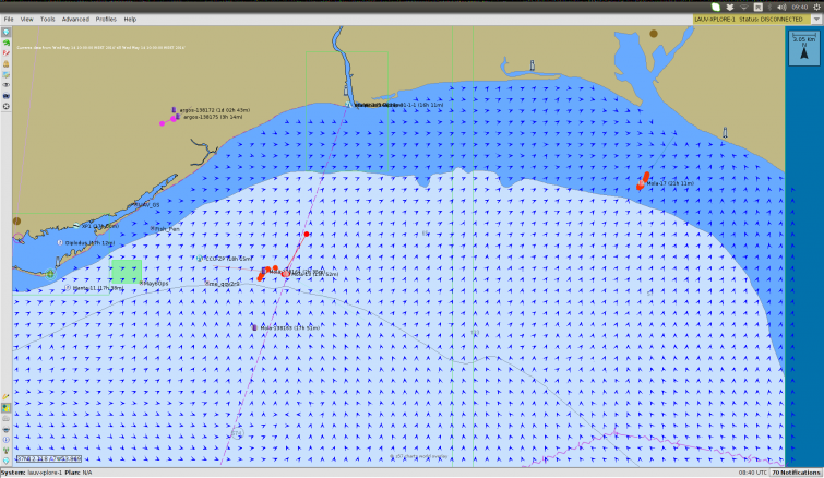  Ecrã do Neptus a mostrar a área de operações. A captura foi deste dia, mas claramente mostra a trajetória dos Mola marcados ao largo da costa de Olhão.
