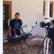 João Pereira a mostrar à equipa de filmagem os nossos X8 e Seacon.